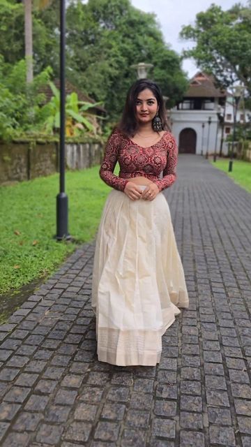 Traditional Dresses In Kerala, Pavada Blouse Kerala, Traditional Skirt And Top Kerala, Kasavu Skirt And Top, Kerala Style Skirt And Top, Traditional Skirt And Top, White Skirt And Top, Long Anarkali Dress, Long Skirt Top Designs