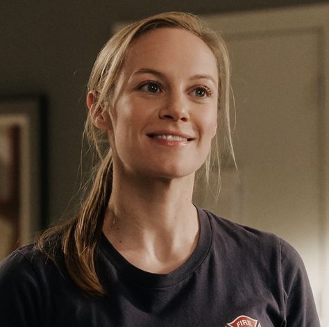 daily maya bishop Maya Bishop, Danielle Savre, Female Firefighter, Station 19, Girlfriend Goals, Law And Order Svu, Character Actor, Plot Twist, Series Movies