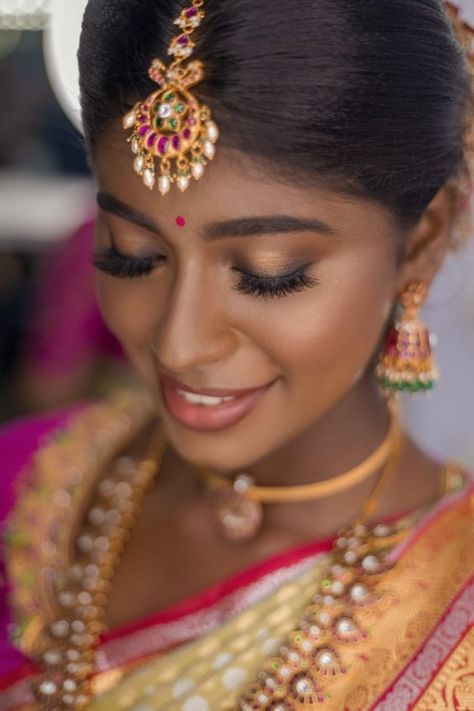 Find the best bridal makeup artists in your budget & desired city with contact information, portfolio & trusted reviews at Weddingbazaar - Trusted Wedding Services for Every Indian Wedding! #southindianwedding #southindianbride #southindianbridemakeup #southindianbridemakeuplook #southindianbridemakeover South Makeup Look, Bride Makeup South Indian, Indian Traditional Eye Makeup, Bridal Makeup For Brown Eyes Dark Skin, Traditional South Indian Makeup Look, Bridal Make Up Dark Skin, Bridal Makeup For Brown Skin Indian, Bridal Makeup For Dark Skin Brides, Dark Skin Bridal Makeup Indian