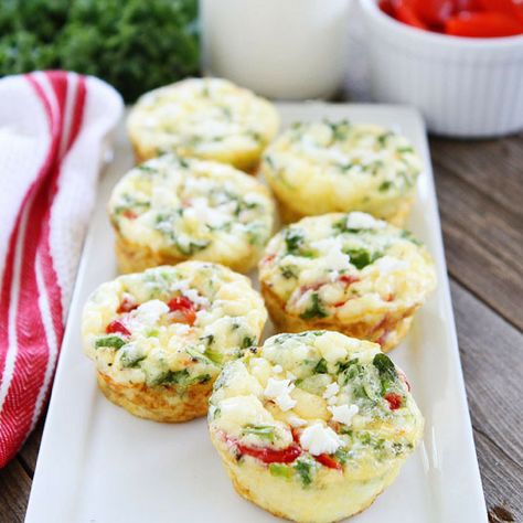 Snacks For Seniors Citizens, Snacks For Seniors, Tasty Healthy Recipes, Food And Nutrition, Cooking Healthy, Breakfast Choices, Healthy Meals To Cook, Egg Muffins, Snack Options