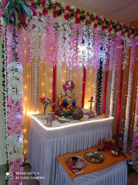 How To Decorate Temple At Home, Ganpati Gauri Decoration, Mandir Flower Decoration, Mandir Decoration With Flowers, Simple Ganpati Decoration At Home, Creative Ganpati Decoration, Simple Flower Decoration, Simple Ganpati Decoration, Diy Ganpati