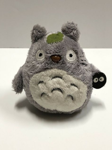 Totoro Drawing, Totoro Plush, Studio Ghibli Characters, I Need You Love, Neighbor Totoro, Swag Art, Studio Ghibli Art, Ocarina Of Time, Ghibli Art