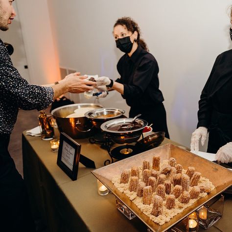 Austin Catering on Instagram: “✨Churro Bar✨ Fresh fried churros with blue bell ice cream, chocolate sauce, raspberry coulis or dulce de leche! Photo @elisalopezphotos…” Churros Bar Wedding, Churro Station Wedding, Churro Wedding Bar, Churro Cart Ideas, Interactive Dessert Station, Wedding Churro Bar, Churro Bar Wedding, Churro Station, Churros Bar