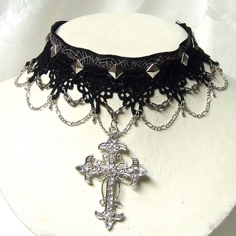 Beaitiful black silver crystal choker by LesasEnchantedAttic, $72.00 Long Choker Necklace, Gothic Choker Necklace, Necklaces Crystal, Steampunk Goth, Gothic Choker, Goth Choker, Bubble Necklace, Accessories Crystal, Cross Choker