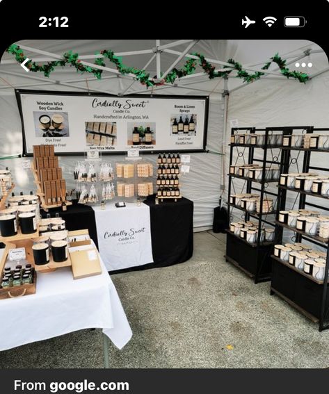 Candle Display Market, Candle Booth Display Ideas Craft Fairs, Farmers Market Soap Display Booth Ideas, Candle Craft Show Display Ideas, Craft Fair Diy Display, Candle Shop Display Ideas, Candle Retail Store Design, Candles Stand Ideas, Pop Up Candle Display