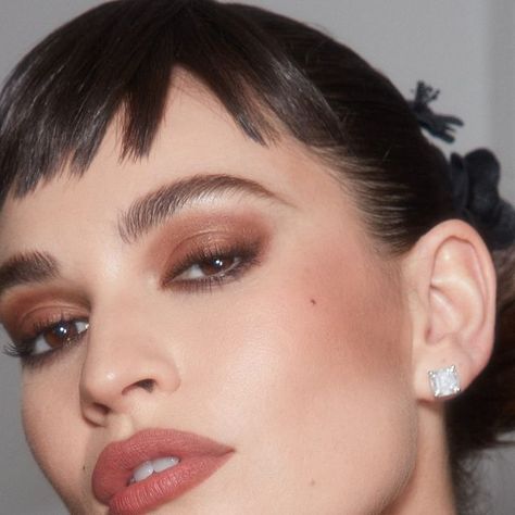 Charlotte Tilbury, MBE on Instagram: "✨ LILY JAMES’ BERRY ROSE POUT PERFECTION! ✨ Darlings, my GORGEOUS Beauty + Skincare Muse, the INCREDIBLE @LilyJamesOfficial, stole the show at The #MetGala in a beautifully-constructed, @tamararalph leather ball gown, complete with choppy bangs and a confidence-boosting pout! With glam by the INCREDIBLE @valeriaferreiramakeup, Lily MESMERISED in my BEAUTY SECRETS, wearing my Matte Revolution lipstick in the shades Walk of No Shame and Super Fabulous for lus Rosé Pout, Revolution Lipstick, Charlotte Tilbury Lipstick, Choppy Bangs, Lily James, My Beauty, Beauty Skincare, Charlotte Tilbury, Beauty Secrets