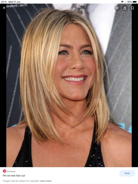 Jennifer Aniston Haircut, Jennifer Aniston Hair, Layered Bob Hairstyles, Pinterest Hair, Mid Length Hair, Long Layered Hair, Medium Hair Cuts, Hair Photo, Jennifer Aniston