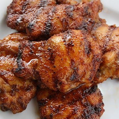 Spicy Honey Skinless Chicken Thighs (chili powder, onion powder, coriander, cumin, chipotle chili powder, honey, cider vinegar) Spicy Honey Chicken, Spiced Chicken, Spicy Honey, Honey Chicken, Honey Glaze, Munnar, Think Food, Poultry Recipes, Pressure Cooker Recipes