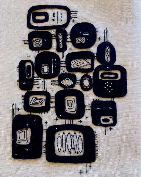 Applique Art, Advanced Embroidery, Textile Art Embroidery, Abstract Embroidery, Textile Sculpture, Contemporary Embroidery, Thread Art, Stamp Printing, Tapestry Art