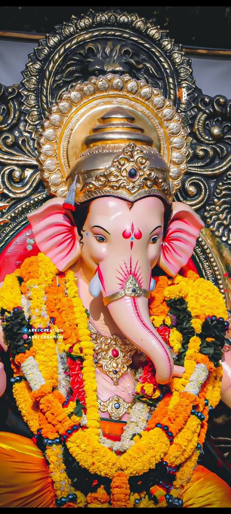 🚩🙏Ganpati Bappa morya 🙏 🚩 Bappa Images, D Boss Images, Photos Of Ganesha, Wallpaper Colour, Birthday Wishes Flowers, Wallpaper Photo Gallery, Happy Birthday Wallpaper, Shree Ganesh, Ganesh Photo