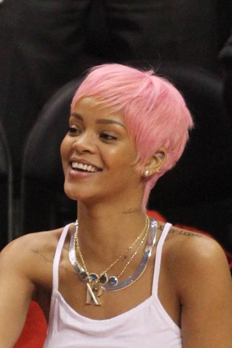 Rihanna Pixie Cut, Pink Pixie Cut, Rihanna Pixie, Hair Dye Allergy, Rihanna Pink, Dark Hair Dye, Hair Dye Brands, Pink Pixie, Sew In Wig