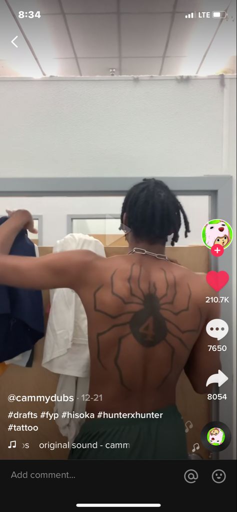 Phantom Gang Spider Tattoo, Phantom Troop Tattoo Spider, Fantom Troupe Spider Tattoo, Hunter X Hunter Phantom Troupe Tattoo, Hxh Phantom Troupe Tattoo, Phantom Troop Spider Tattoo, Spider Back Tattoo Men, Hxh Tattoos Spider, Phantom Troupe Tattoo Hisoka