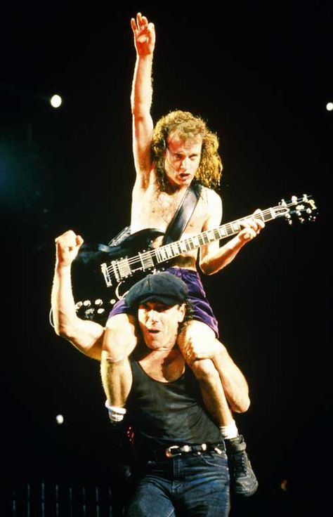 Stiff Upper Lip Image - Long Way to the Top: AC/DC's History in Photos | Rolling Stone Acdc Angus Young, Acdc Angus, Bon Scott, Brian Johnson, Angus Young, Musica Rock, Rock N’roll, I'm With The Band, Rock Posters