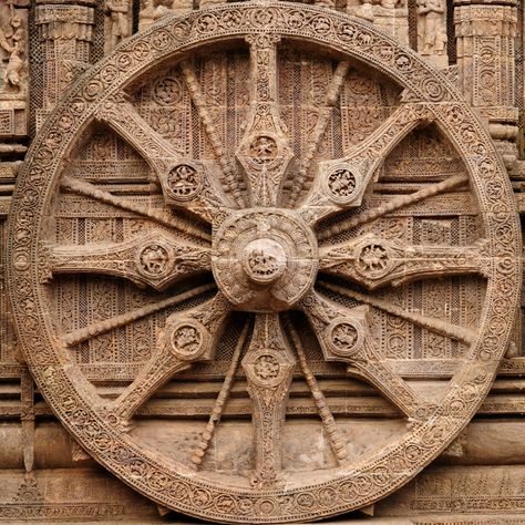 India Chariot Wheel, Rome Style, Sun Dial, Ancient Indian Architecture, Vacation Photography, Social Studies Classroom, Sacred Architecture, History Of India, Indian Architecture