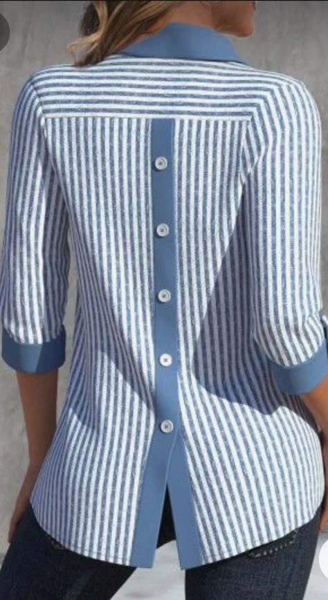 Cotton Pants Women, Women Blouses Fashion, Ladies Blouse Designs, Trendy Tops For Women, Fashion Tops Blouse, Kurta Designs Women, Altering Clothes, Fashionista Clothes, Classy Casual Outfits