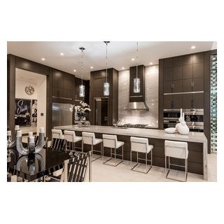 Serenity - Contemporary - Kitchen - Las Vegas - by Sun West Custom Homes LLC | Houzz L Shaped Kitchen With Island Layout, Contemporary Style Kitchen, Dark Wood Kitchens, Dark Wood Cabinets, Kitchens Luxury, Flat Panel Cabinets, Contemporary Kitchen Design, Kitchen Plans, Open Concept Kitchen