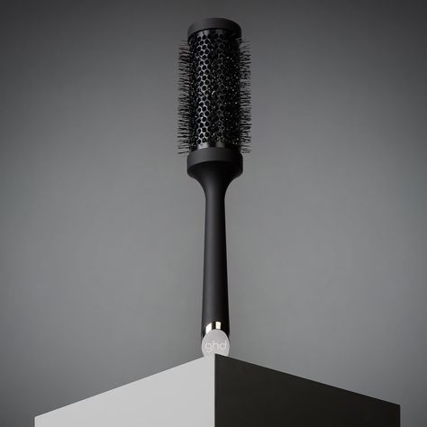 Designed to help you achieve faster blow-drying results, ghd’s The Blow Dryer Ceramic Radial Hair Brush in Size 3 is perfect for longer styles. The round hairbrush features a 45mm barrel ideal for quickly and easily drying sections of long hair or creating soft waves.The ceramic-barrelled brush is designed to retain heat for a faster blow-dry, while the soft-touch, non-slip handle offers enhanced control when styling. Team with your ghd hairdryer for a professional styling experience. Ghd Hairdryer, The Perfect Blowout, Perfect Blowout, Mermaid Waves, Shea Butter Body Shop, Toning Shampoo, Afro Textured Hair, Makeup Sale, Curl Cream