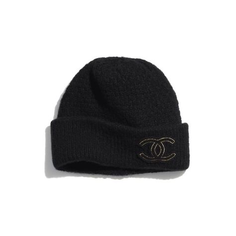 Chanel Winter, Mode Chanel, Chanel Store, Chanel Official, Chanel Official Website, Couture Mode, Black Beanie, Head Accessories, Fashion Shows