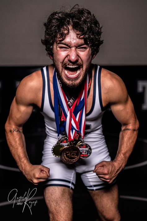 Wrestling Portraits, Athlete Poster, Wrestling Senior Pictures, Wrestling Team, Team Pictures, Poster Ideas, Senior Year, Picture Ideas, Senior Pictures