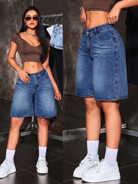 Long Shorts Outfits Women, Outfit Bermuda, Jorts Women, Women Denim Shorts, Neat Casual Outfits, Denim Shorts Outfit, Color Minimalist, Casual Denim Shorts, Bermuda Shorts Women