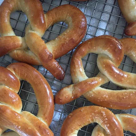 Mall Pretzels | Allrecipes Mall Pretzel Recipe, Mall Pretzels, Southwestern Egg Rolls, Pretzel Bread, Pretzel Rolls, Walnut Shrimp, Homemade Pretzels, Fried Green Beans, Homemade Soft Pretzels