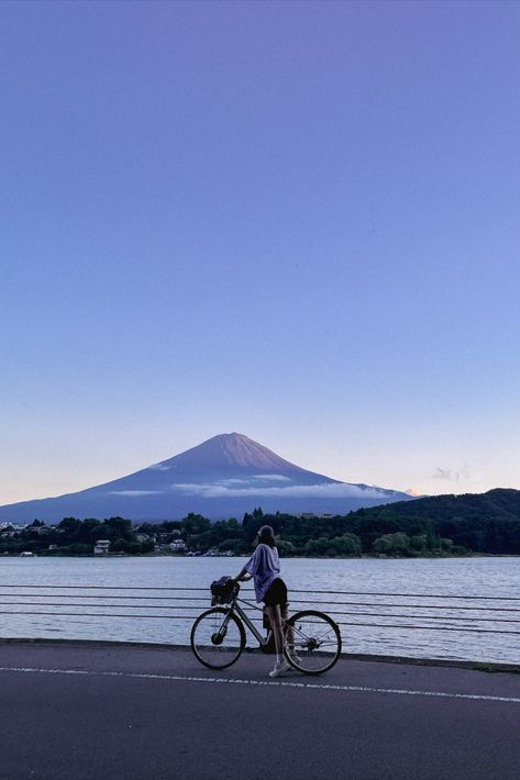 What about this view? Mt. Fuji in Japan it's something worth visiting. Rent a bike, hop on adventure and follow lake Kawaguchiko route to enjoy Mt. Fuji from all sides. Working In Japan, Life In Japan Aesthetic, Japan Aesthetic Landscape, Japan Aesthetic Photos, Mt Fuji Aesthetic, Japan Trip Aesthetic, Japan Life Aesthetic, Japan Hot Springs, Japan Travel Aesthetic