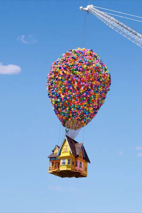 You can Book a Stay at Floating House From Pixar Movie ‘Up Via Airbnb Up House Pixar, Cartoon Up, Carl Fredricksen, Forest Cabin, Film Anime, Floating House, Mila Kunis, Up House, The Cartoon