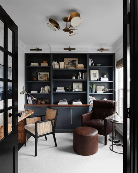 Light Masculine Office, Cozy Masculine Office, Private Study Room, Corey Lohmann, Men's Office Decor, Masculine Dining Room, Man Home Office, Masculine Office Decor, Masculine Home Offices