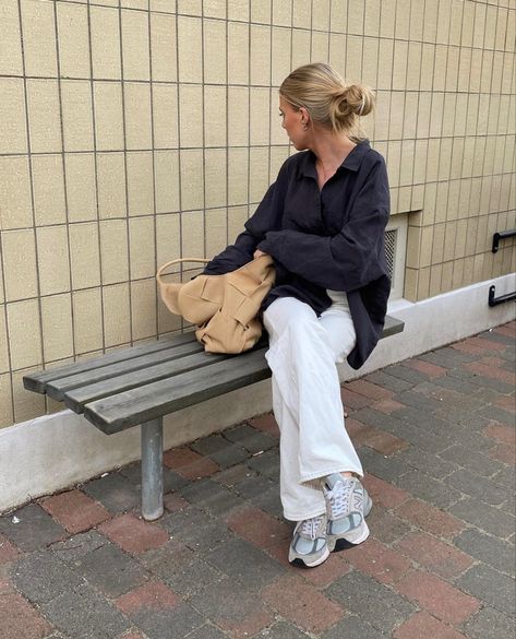 Denmark Style, Scandi Summer, Scandi Fashion, New Balance Outfit, Work Fits, House By The Sea, Summer Work, Summer Work Outfits, Summer Fits