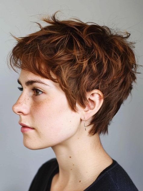 Very Short Shaggy Pixie, Pixie Shaggy Haircut, Pixie Haircut Layered, Short Cool Haircuts, Short Pixie Hairstyle Women, Style A Pixie Haircut, Short Hairstyles For Round Faces, Shaggy Pixie Cuts, Short Choppy Haircuts