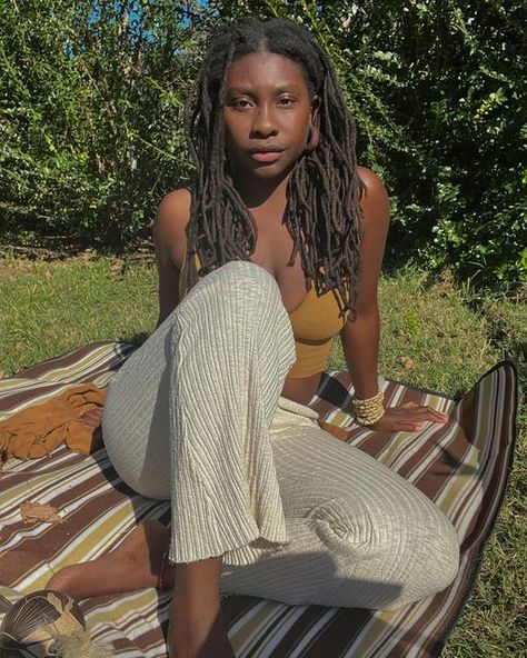 Ina Maka ( Mother Earth ) on Instagram: "creating safety within myself . the last week has tested my peace , I’m receiving revolutions and it has me questioning certain ways I’ve treated myself or shrunk myself in order for others to prosper . one of the first things I learned about leaning into femininity that’s been amplified by this plant medicine journey is that you have to be your authentic self or you’ll block your blessings , you’ll create stagnation in your energetic fields , you’ll ne Earth Mama Medicine, Be Your Authentic Self, Living Simply, Earth Mama, Plant Medicine, My Peace, Things I Learned, Natural Lifestyle, Live Simply