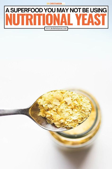 Here are a spoonful of nutritional yeast flakes. Using Nutritional Yeast, Nutritional Yeast Benefits, Superfoods Benefits, Natural Yeast, Yeast Overgrowth, Lower Ldl Cholesterol, Thyroid Medication, Plant Based Nutrition, Ldl Cholesterol