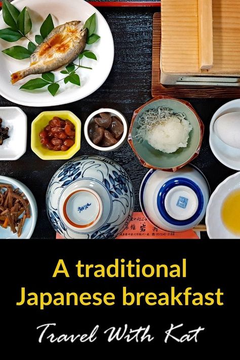 Top 10 dishes in a traditional Japanese breakfast #Japan #food #JapaneseCuisine #JapanFood #Breakfast #JapanBreakfast Anime Mount, Japanese Dinner Ideas, Miso Soup Ramen, Traditional Japanese Breakfast, Japan Studio Ghibli, Kawaii Monster Cafe, Japanese Breakfast Traditional, Tea Rice, Skiing In Japan