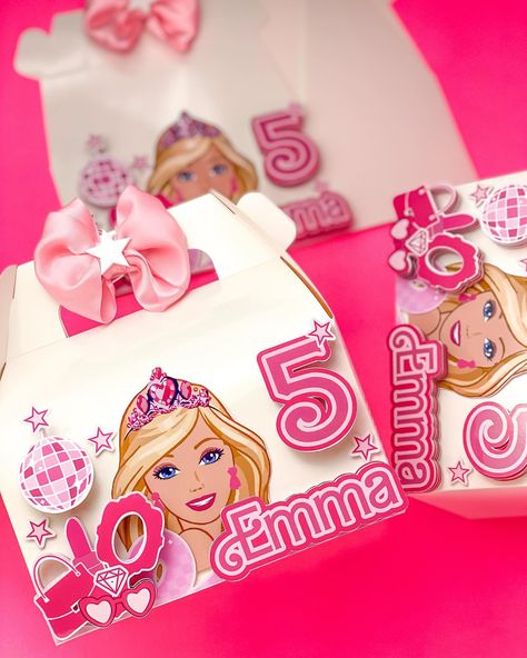 Barbie favor boxes for Emma💖 Barbie Favor Boxes, Barbie Kids, March 17, Custom Party, Favor Boxes, Bday Party, Party Decoration, Gifts For Kids, Jade