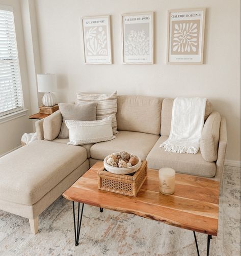 Apartment Color Schemes Neutral, Beige Couch Small Living Room, Cream L Couch Living Room, Living Room Tan Couch Decor, Tan Couch Color Scheme, White And Brown Home Decor, Cream Apartment Decor, Small Couch Decor, Coffee Table Neutral Living Room