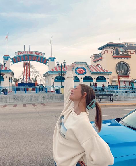 Santa Cruz Boardwalk Outfit, Santa Cruz Aesthetic Outfit, Beach Boardwalk Pictures, Santa Cruz Aesthetic, Boardwalk Pictures, Boardwalk Outfit, Santa Cruz Boardwalk, Santa Cruz Beach Boardwalk, Santa Cruz Beach