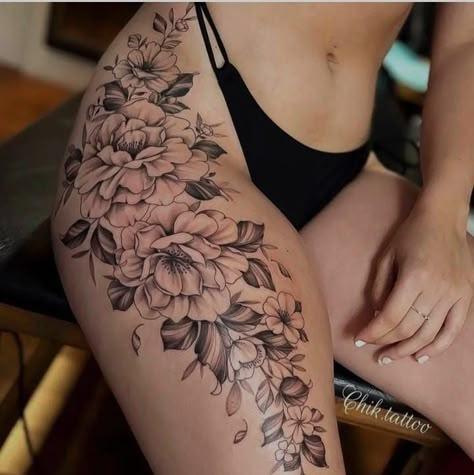 Tattoo Bein Frau, Girl Thigh Tattoos, Floral Thigh Tattoos, Hip Thigh Tattoos, Hip Tattoos Women, Inspiration Tattoos, Spine Tattoos For Women, Leg Tattoos Women, Dope Tattoos For Women