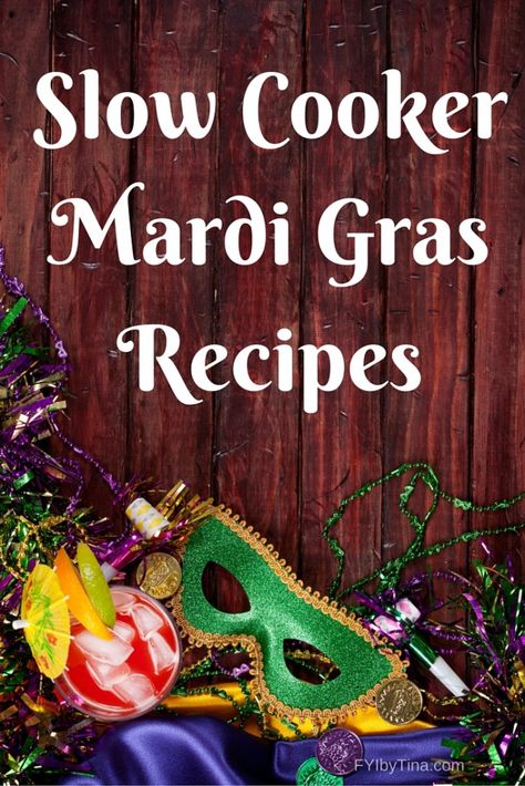 Mardi Gras Bunco Party Ideas, Mardi Gras Meal Ideas, Mardi Gras Party Food For A Crowd, Mardi Gras Decorating Ideas, Marti Gras Food Recipes, Mari Gras Food, Parade Food Ideas, Mardi Gras Menu Ideas, Marci Gras Themed Party