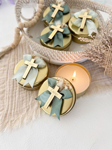 Baptism Party is Near? You are in the right place,we have fantastic baptism favor ideas.... Are you looking for an unique and elegant gift for baptism,first communion,christening or confirmation our  candles are amazing. They could be a fancy and gorgeous present for your guests...This baptism favors are completely personalized.So we can write what you want on the personalized cross tag Also we have 5 options to choose for candle color -Silver Candle -White Candle -Black Candle -Gold Candle -Ros Bautizo Recuerdos Ideas, First Communion Favors Ideas, Baptism Giveaways Ideas, Baptism Ideas Boys, Baptism Favor Ideas, Baptism Recuerdos, Baptism Favors For Boys, Baptismal Giveaways, Bautizo Candle Ideas