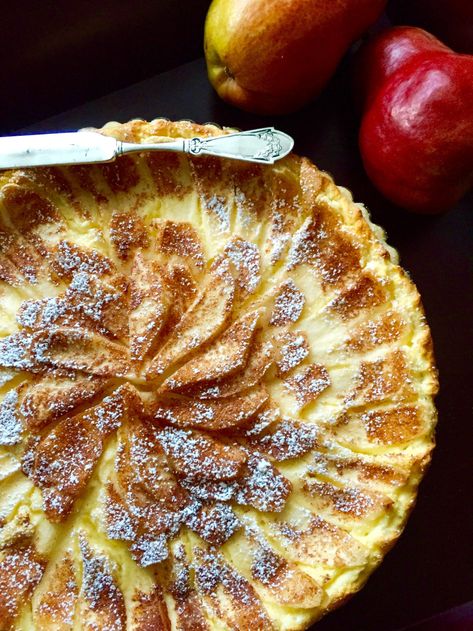 Mascarpone Tart, Maple Caramel, Mascarpone Dessert, Caramel Pears, Pear Dessert, Pear Tart, Warm Kitchen, Classic French Style, Pastry Crust