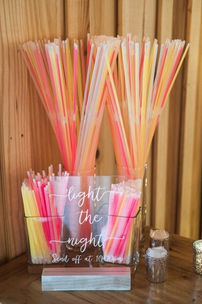 Spring Wedding Send Off Ideas, Glow Stick Wedding Favors, Wedding Ideas Send Off, Toss Extras For Wedding, Glow Stick Holder Wedding, Beach Wedding Send Off, Wedding Exit Glow Sticks, Light Up Accessories Wedding, Send Offs For Weddings