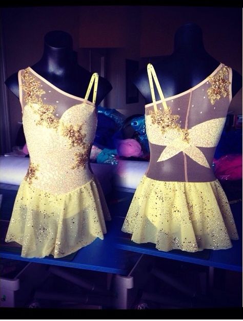 Yellow Dance Costume, Dance Lyrical, Lyrical Dance Costumes, Cute Dance Costumes, Pretty Dance Costumes, Dance Things, Dance Costumes Dresses, Hip Hop Costumes, Tap Costumes