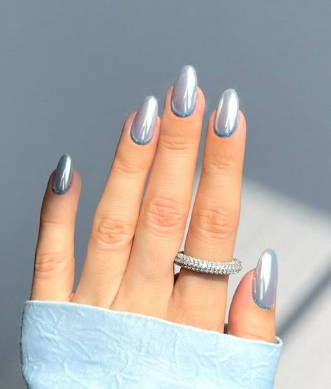 Blue silver chrome nails. Blue Chrome Nails, Chrome Nail Polish, Silver Nail Designs, Pink Chrome Nails, Chrome Nails Designs, January Nails, Silver Nail, Winter Nail Designs, Silver Nails