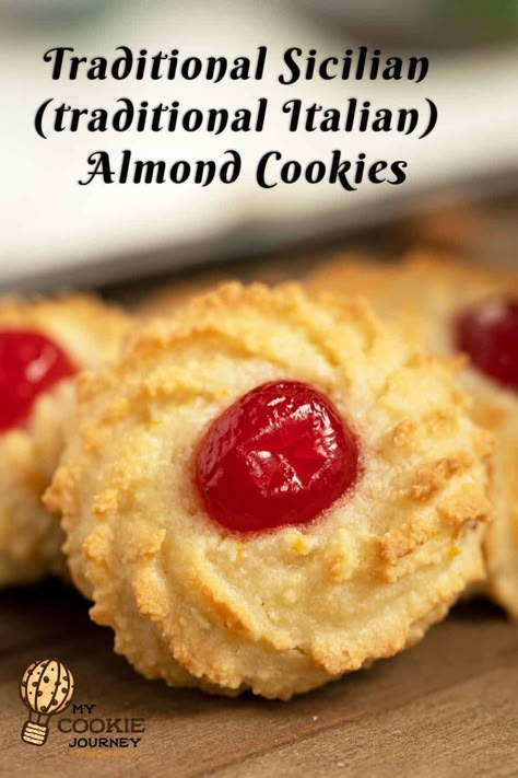 Traditional Sicilian (traditional Italian) Almond Cookies Sicilian Cookies Holidays, Italian Amaretti Cookies Recipes, Italian Biscuits Recipes, Italian Christmas Cookies Authentic, Sicilian Cookies, Italian Baking, Assorted Cookies, Italian Biscuits, Italian Almond Cookies