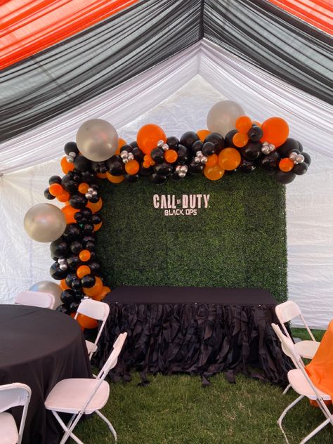 Call of duty inspired backdrop Modern Warfare Birthday Party, Call Of Duty Design, Call Of Duty Birthday Party, Birthday Party Diy, Call Off Duty, Diy Birthday Party, 11th Birthday, Party Diy, Modern Warfare