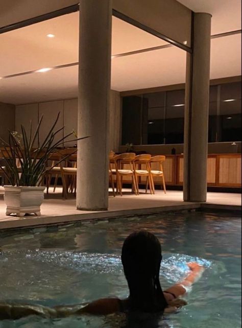 heather collins Spa Day Pictures Instagram, Spa Day Instagram Post Ideas, Spa Instagram Story Ideas, Spa Pool Aesthetic, Spa Inspo Pictures, Night Pool Photos, Pool Day Aesthetic Instagram Story, Spa Trip Aesthetic, Indoor Pool Picture Ideas Instagram