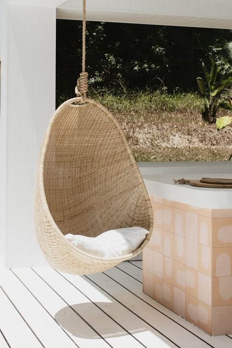 Modern Hanging Chair, Modern Hanging Chairs, Outdoor Hanging Chair, Coffee Table Book Design, Hanging Chair With Stand, Hanging Chairs, Swing Chair Outdoor, Hanging Chair Outdoor, Hanging Egg Chair