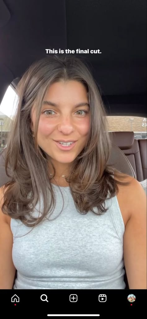 Round Layers Side Part, Slightly Past Shoulder Length Hair, Medium Hair Front Layers, Small Face Framing Layers, Armpit Length Hair With Long Layers, Haircut With Framing Pieces, Med Long Haircuts Layered Hairstyles, Mid Length Hair Without Layers, Medium Length Textured Hair