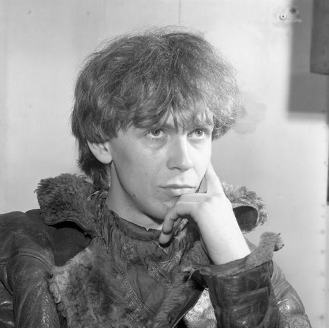 BBC Archive on Twitter: "#OnThisDay 1957: Julian Cope was born in Deri. https://t.co/IKwnjYupT9" / Twitter Julian Cope, Music Genius, Best Albums, Bbc, Liverpool, Musical, Actors, On Twitter, Twitter