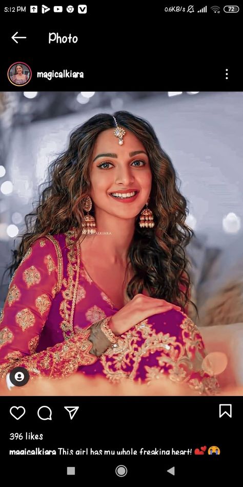 Kiara Advani Curly Hair, Mehandi Makeup, Shaadi Dresses, Actress Wedding, Indian Makeup Looks, Indian Eyes, Indian Party, Self Portrait Poses, Indian Brides